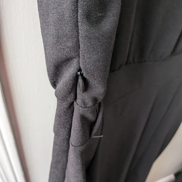 NWOT Chic Black Maxi Dress With Front Slit - Picture 2 of 8